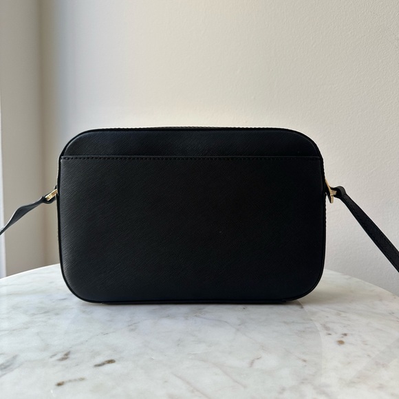 Michael Kors Jet Set Crossbody - Picture 4 of 5